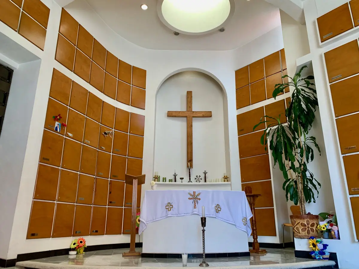 Nichos en Capilla Colina del Descanso