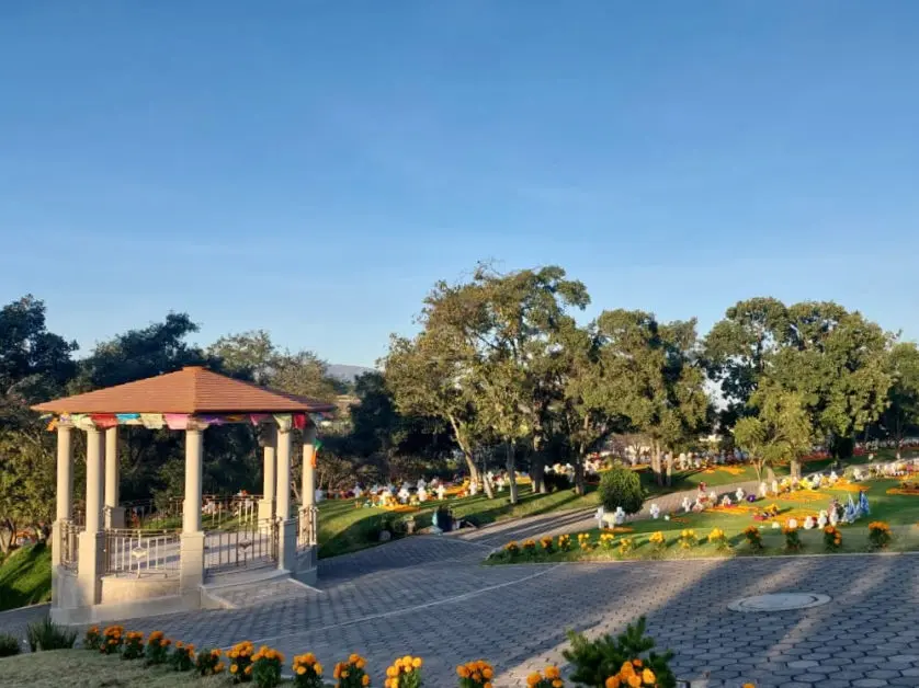 Día de Muertos en Colina del Descanso